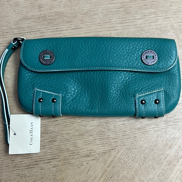 Cole HAAN Teal Leather Village wristlet. NWT - Picture 1 of 6